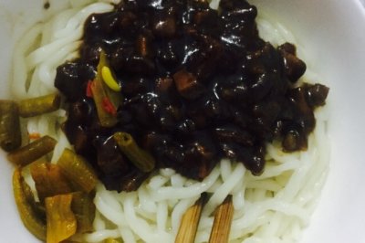 炸酱面