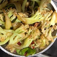 干煸菜花的做法图解12