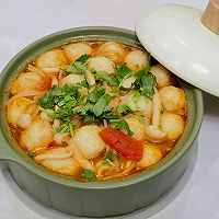 #在家邂逅美味火锅#超简单！茄汁菌菇墨鱼丸火锅的做法图解7