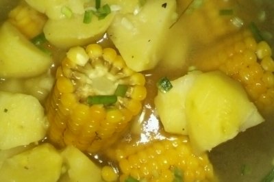 电饭锅炖玉米土豆