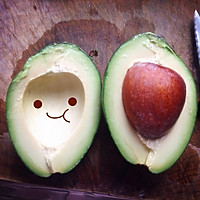 牛油果鸡蛋卷的做法图解2