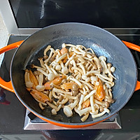 冬季鲜香暖胃菌菇豆腐汤的做法图解6
