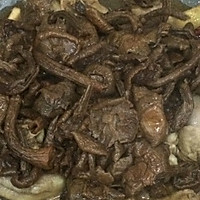 家常菜～小鸡炖蘑菇粉条的做法图解10