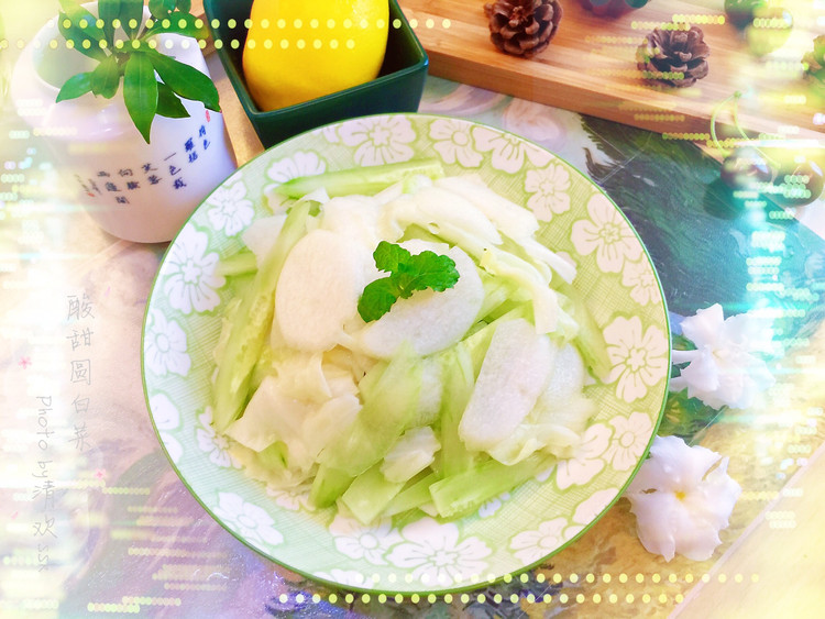 远离油烟，做法So easy，夏日清爽减脂凉菜-酸甜圆白菜的做法