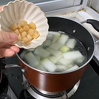 瑶柱冬瓜汤的做法图解5
