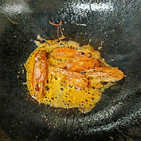 西红柿海鲜焖面的做法图解3