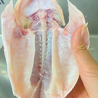 清蒸鲈鱼的做法图解2