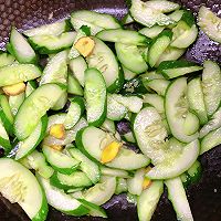 #李锦记X豆果 夏日轻食美味榜#青瓜炒牛干巴的做法图解6