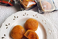 低糖莲蓉蛋黄广式月饼的做法