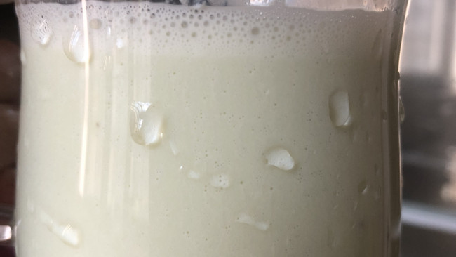 牛油果奶昔的做法