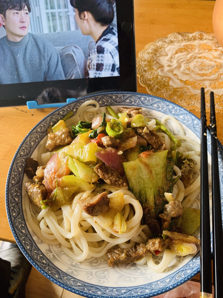 新疆牛肉拌面的做法