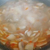 椒茄豆腐蘑菇汤的做法图解5