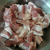 猪肉炖粉条的做法图解3