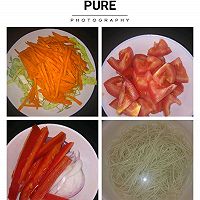 茄汁炒面的做法图解1