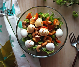 冬季更想吃的西兰花鹌鹑蛋沙拉的做法