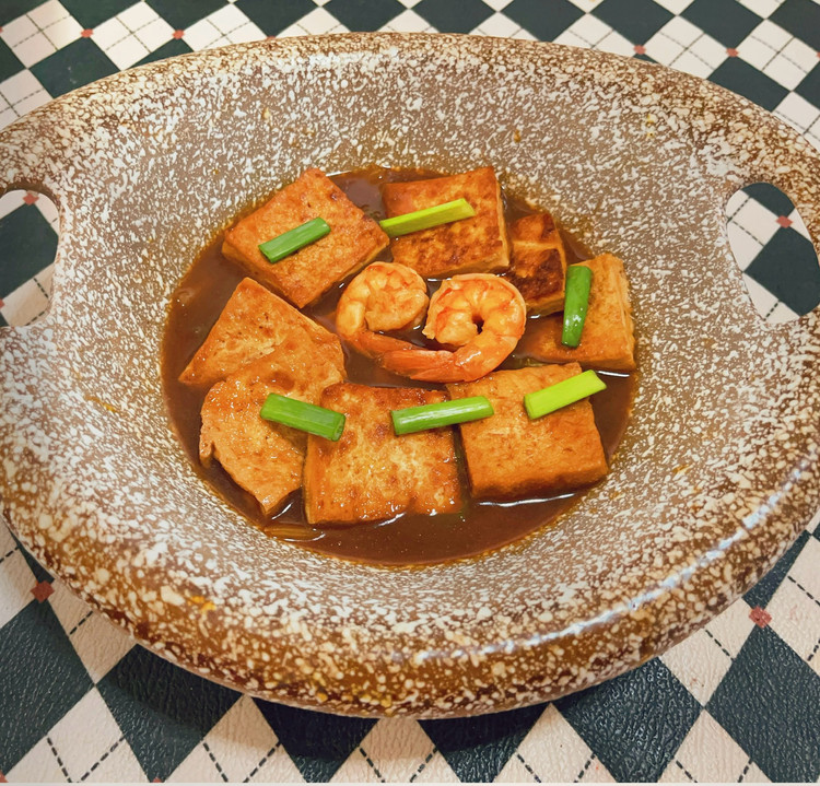 鲜虾豆腐煲的做法