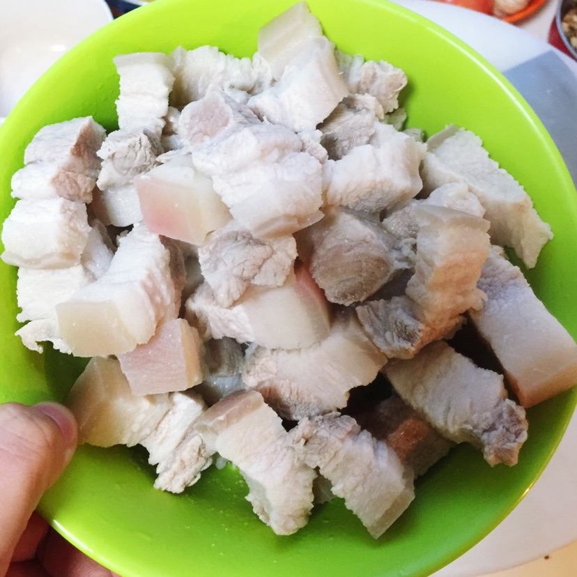 秘制红烧肉的做法图解1
