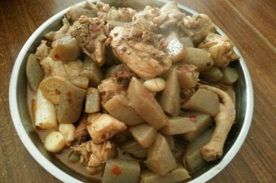 魔芋豆腐炖鸡块