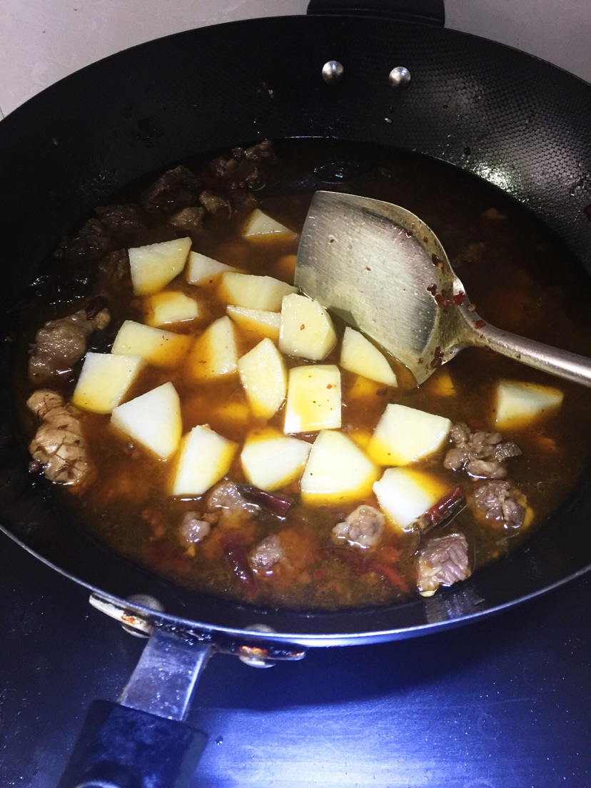 土豆牛肉的做法图解12