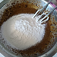 #奇妙烘焙屋#红糖核桃枣糕的做法图解6