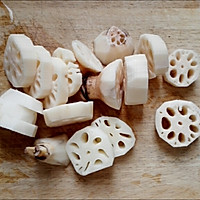 滋阴凉血老鸭莲藕汤的做法图解3