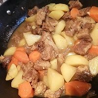 红烧牛肉炖土豆的做法图解8