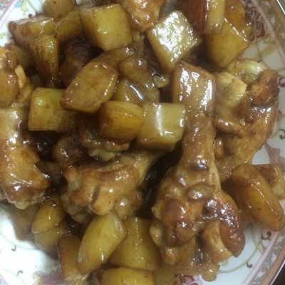 土豆焖鸡腿