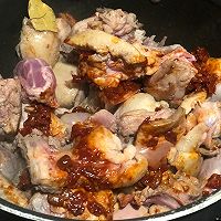 青椒烧鸭｜清爽不油腻的嫩鸭肉的做法图解4