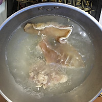 卤猪耳朵的做法图解2