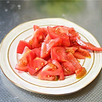 西红柿炒西兰花的做法图解2