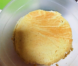 适合小朋友吃的无油梨泥汁味蛋糕儿童蛋糕健康蛋糕简单蛋糕的做法