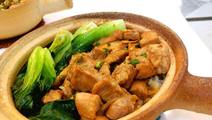 家常版鸡肉煲仔饭