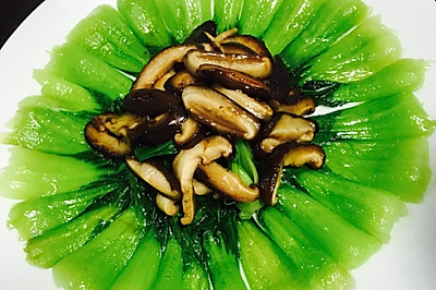 碧绿小炒-香菇青菜