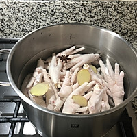 酸辣开胃【酸辣柠檬凤爪】的做法图解1