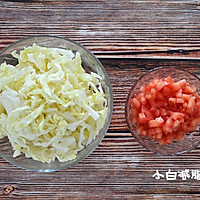 309大卡减脂晚餐（西红柿炒卷心菜、蒸紫薯、无糖酸奶+芒果）的做法图解3