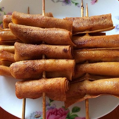 超好吃的烤豆腐皮卷