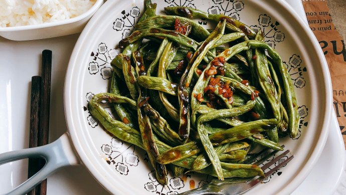 『10分钟』浓郁香蒜酱焗烤青豆角|120卡