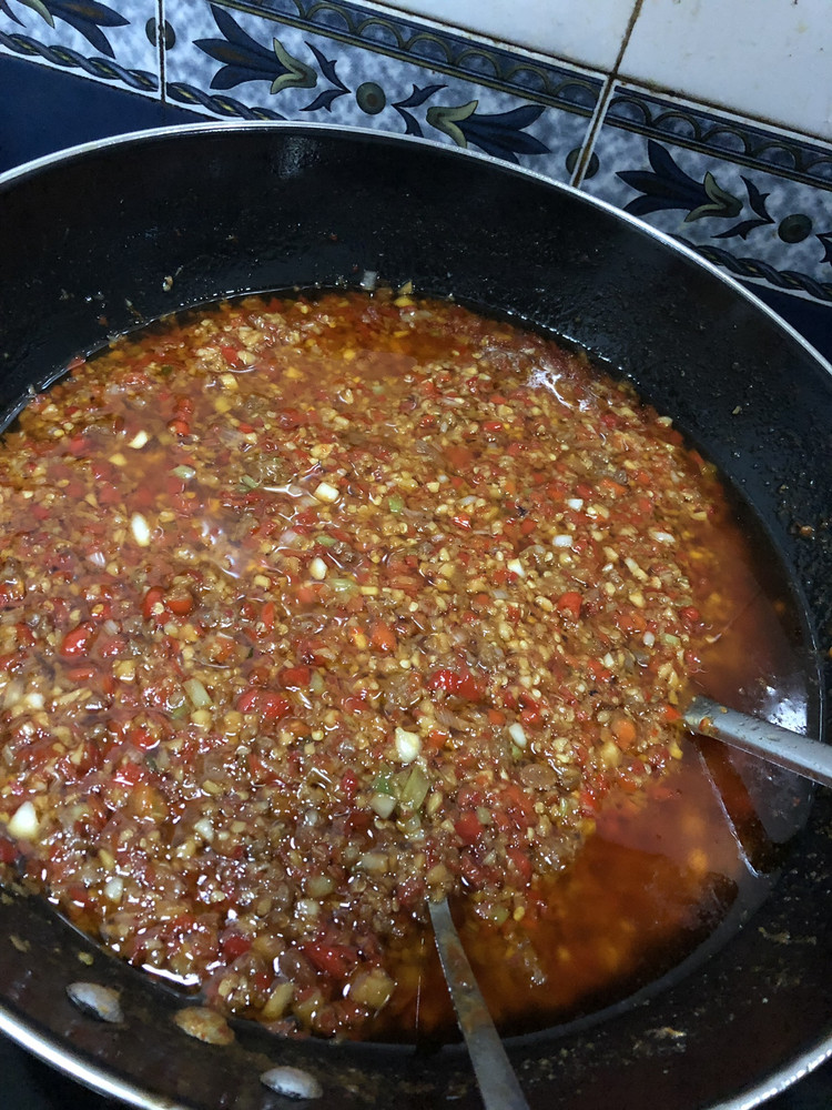 秘制牛肉辣酱的做法