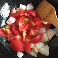 西红柿炖牛腩的做法图解6