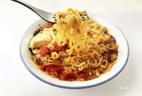 西红柿鸡蛋泡面的做法