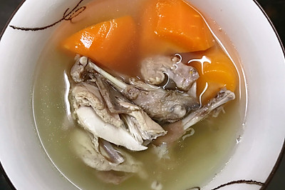 白术扁豆鹧鸪汤