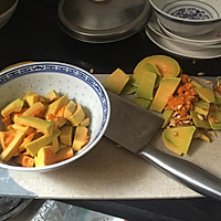 南瓜豆沙包的做法图解1