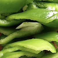 茄子炒辣椒的做法图解3