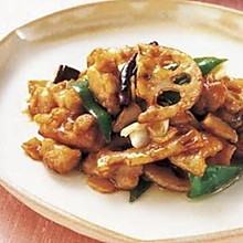 れんこんと鶏肉の炒め物