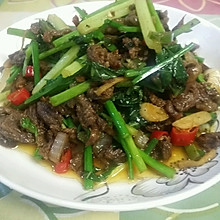 紫苏小炒牛肉