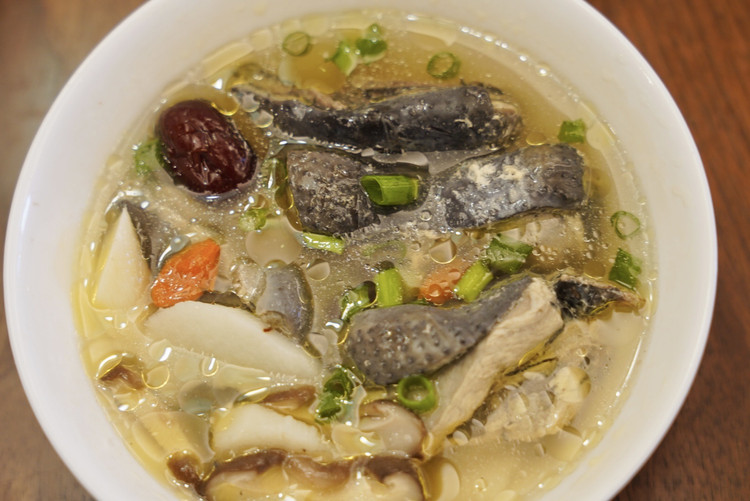 山药枸杞乌鸡汤的做法