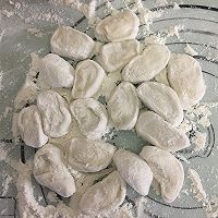 酸菜肉煎饺#船歌鱼水饺#的做法图解7