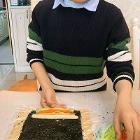 可以和孩子一起完成的美食--寿司反卷的做法图解10