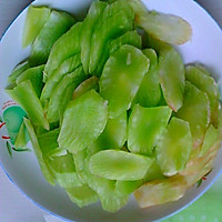 莴苣炒肉的做法图解3