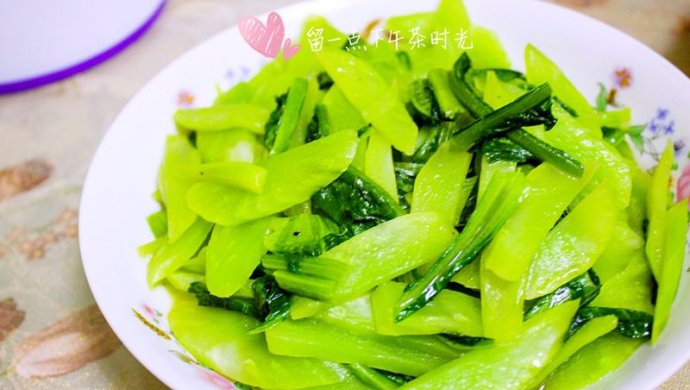 清炒莴苣— — 感受春天的清新香气